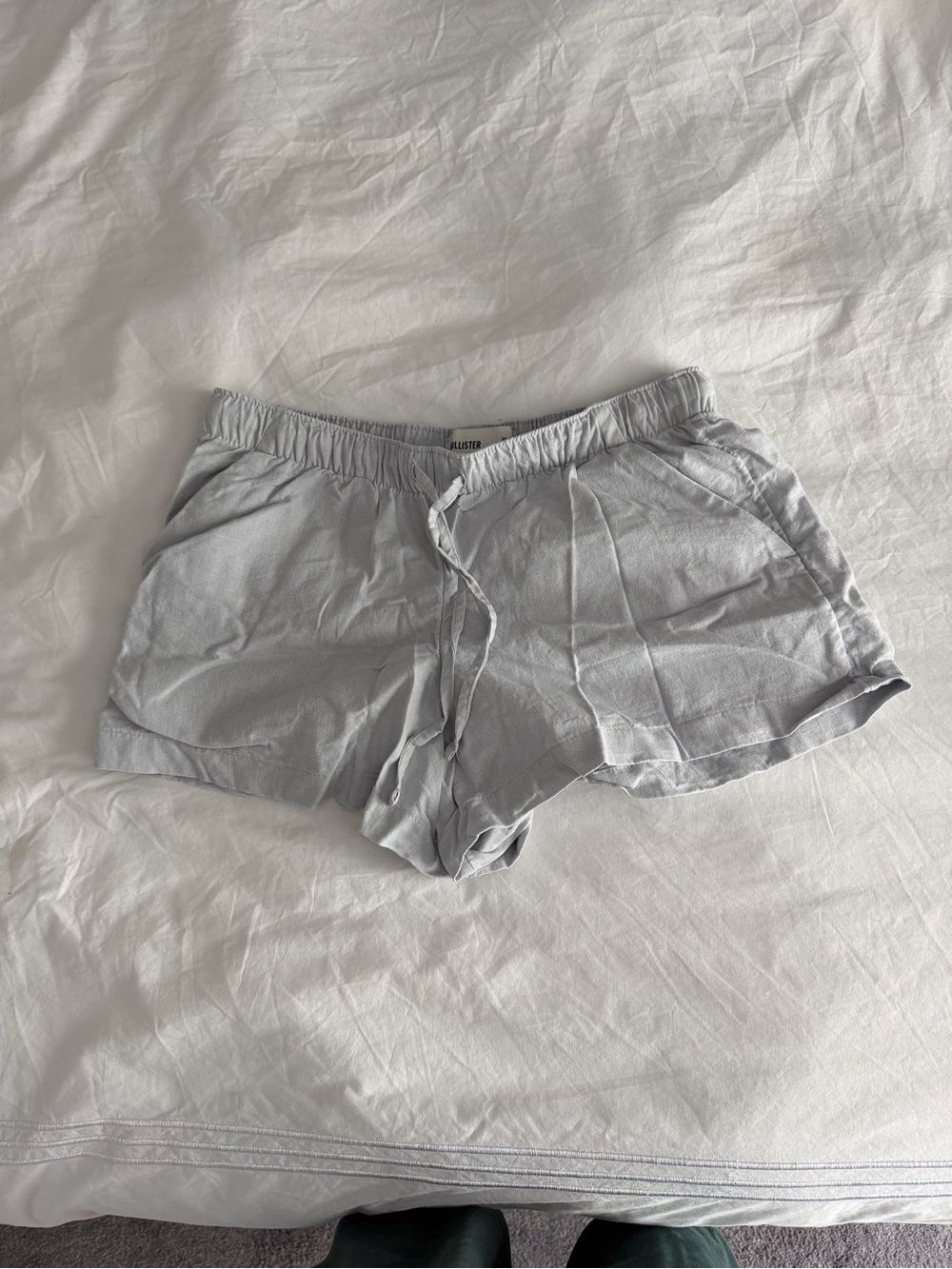 Hollister Light Gray Women's Drawstring Linen Shorts